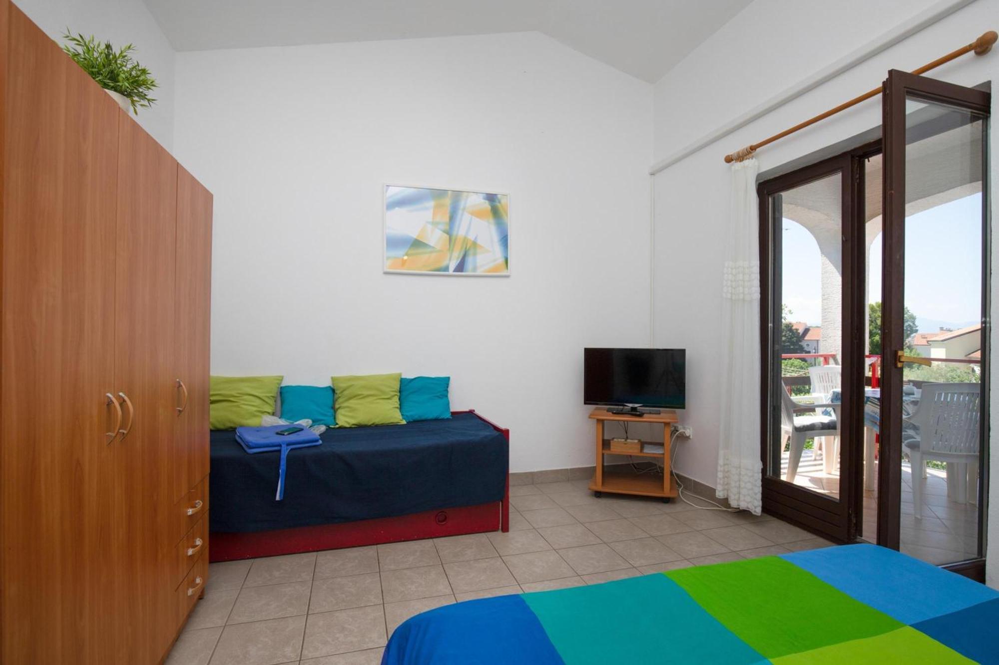 Apartments Brankica Island - Happy Rentals Vantacići Exterior foto