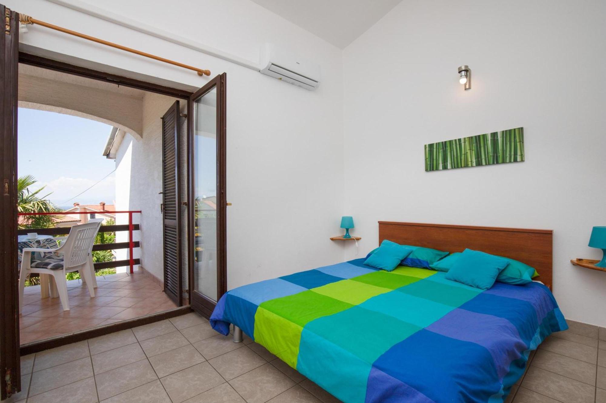 Apartments Brankica Island - Happy Rentals Vantacići Exterior foto